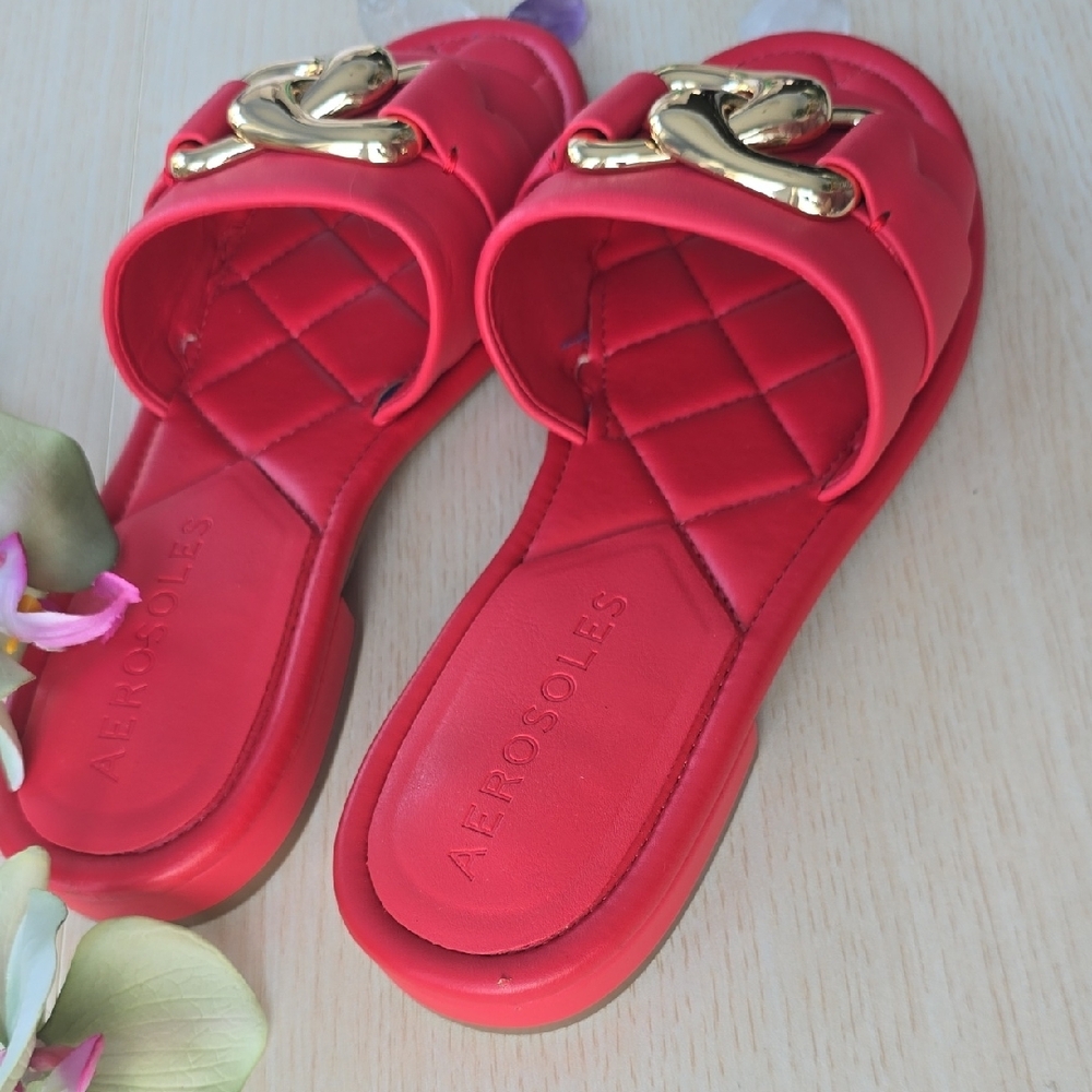 AEROSOLES Red Sandals with Gold Chain Detail